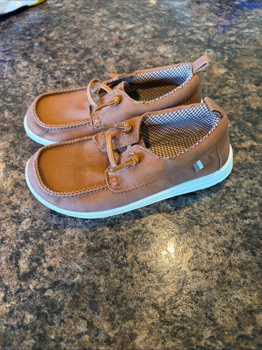 Cat & Jack Boys Slip-on